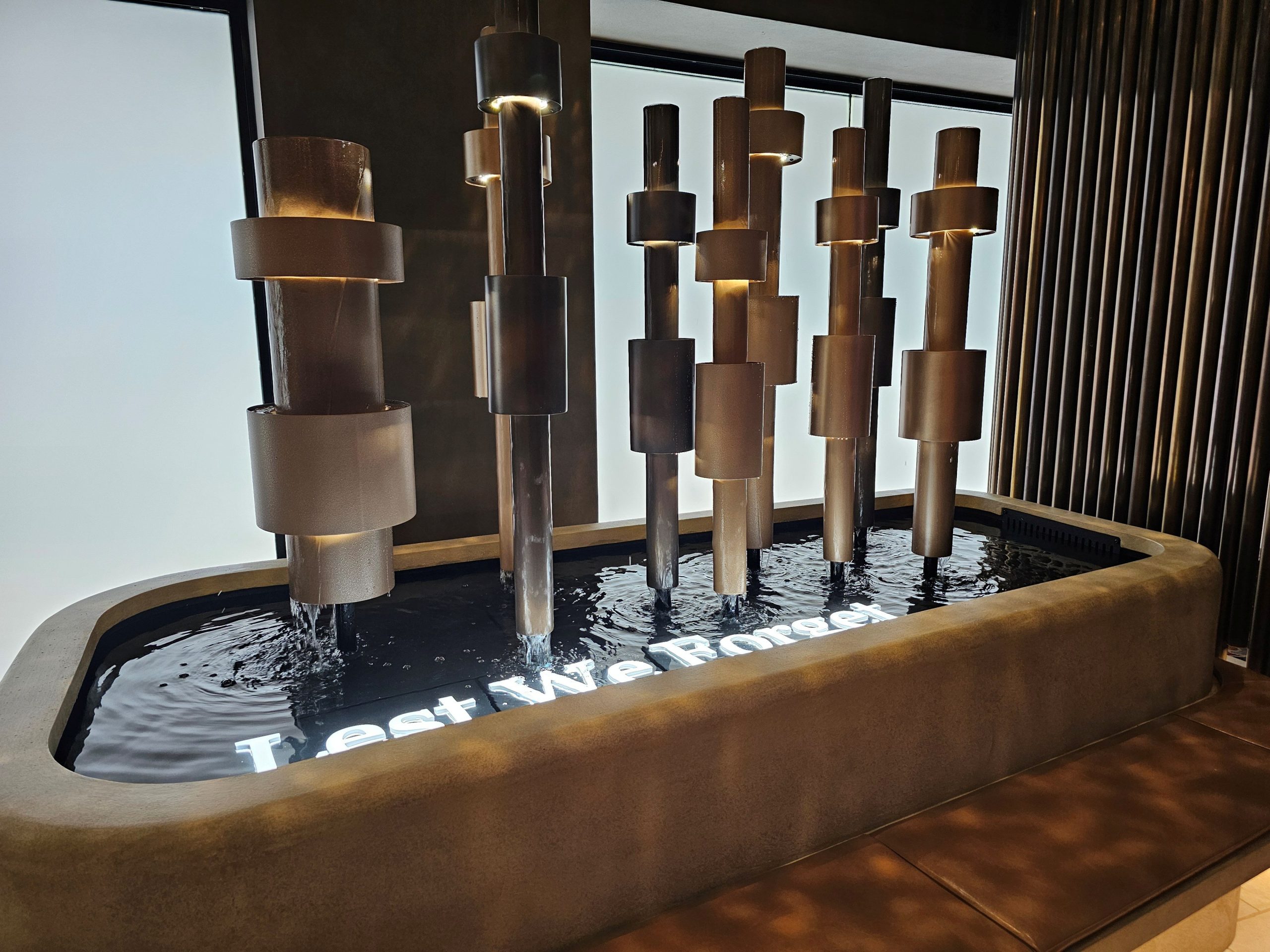 Custom water feature Westfield Plenty Valley