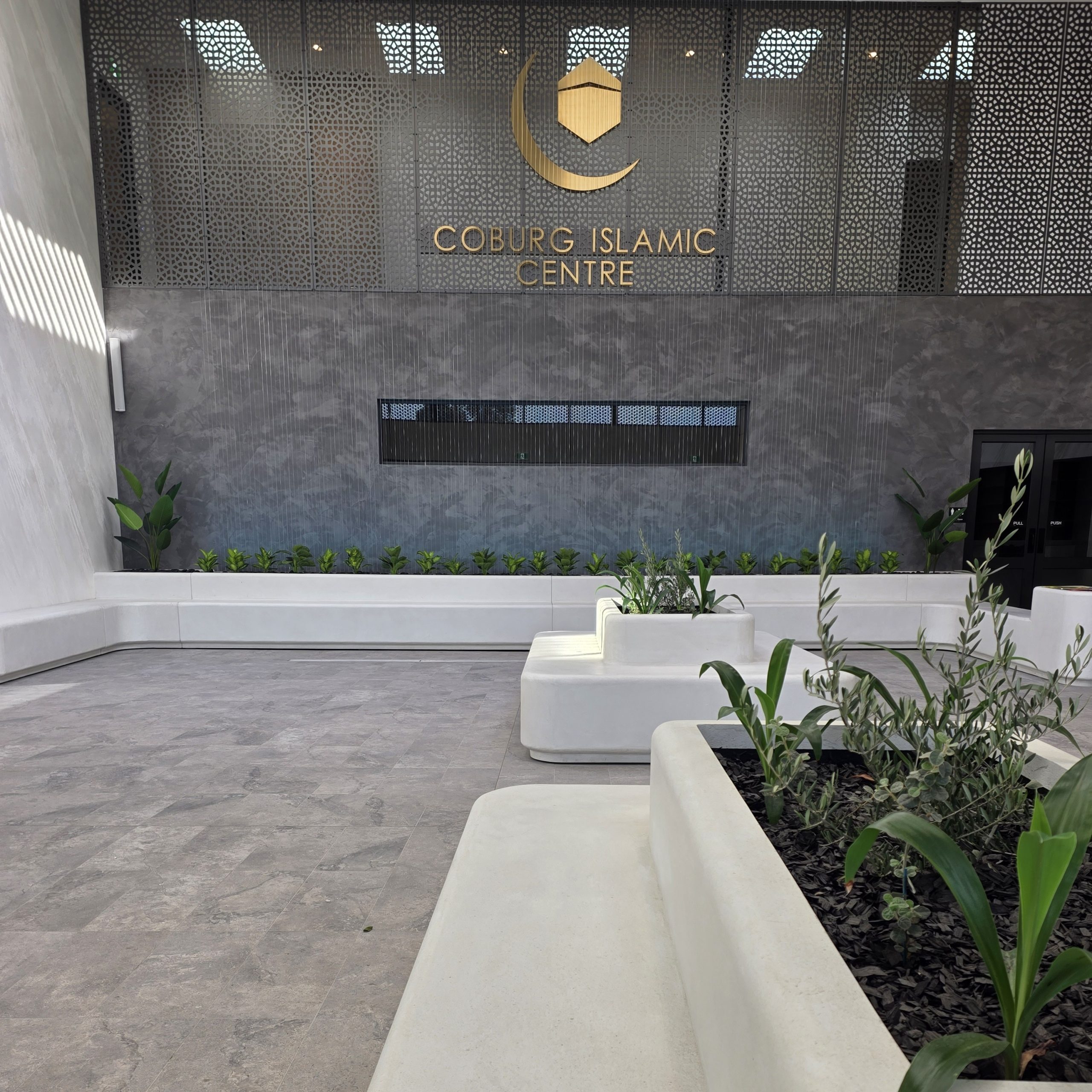 Blairgowrie Aluminium planter box